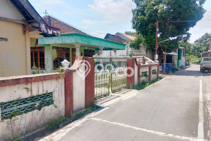 Tanah Kavling di Colomadu Dijual dengan Luas 300m2 Tanah Kavling di Colomadu Dijual dengan Luas 300m2