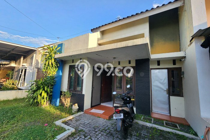 Rumah Modern Minimalis 2 KT Siap Huni di Kartasura Rumah Modern Minimalis 2 KT Siap Huni di Kartasura