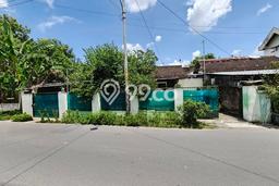 Dijual Tanah di Laweyan Surakarta Luas 475m2 SHM Dijual Tanah di Laweyan Surakarta Luas 475m2 SHM