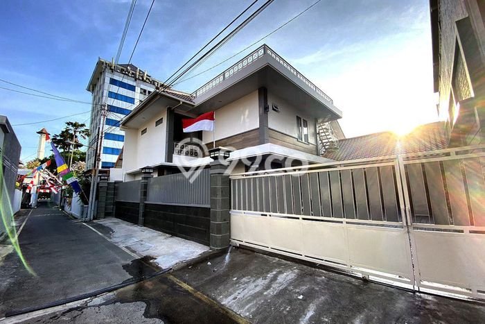 Dijual Rumah Elit Exclusive di Laweyan, Surakarta Dijual Rumah Elit Exclusive di Laweyan, Surakarta