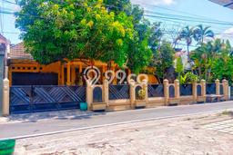 Dijual Hunian Mewah dengan Fasilitas Sekitar Lengkap di Banjarsari, Surakarta Dijual Hunian Mewah dengan Fasilitas Sekitar Lengkap di Banjarsari, Surakarta