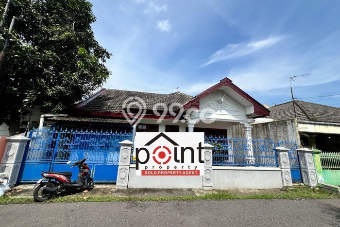 Dijual Cepat Rumah Bagus Siap Huni LB 200m2 di Grogol, Sukoharjo Dijual Cepat Rumah Bagus Siap Huni LB 200m2 di Grogol, Sukoharjo