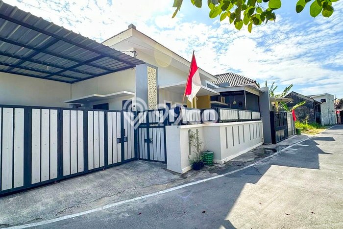 Dijual Rumah Minimalis Bagus Punya 2 KT di Colomadu Karanganyar SHM Dijual Rumah Minimalis Bagus Punya 2 KT di Colomadu Karanganyar SHM
