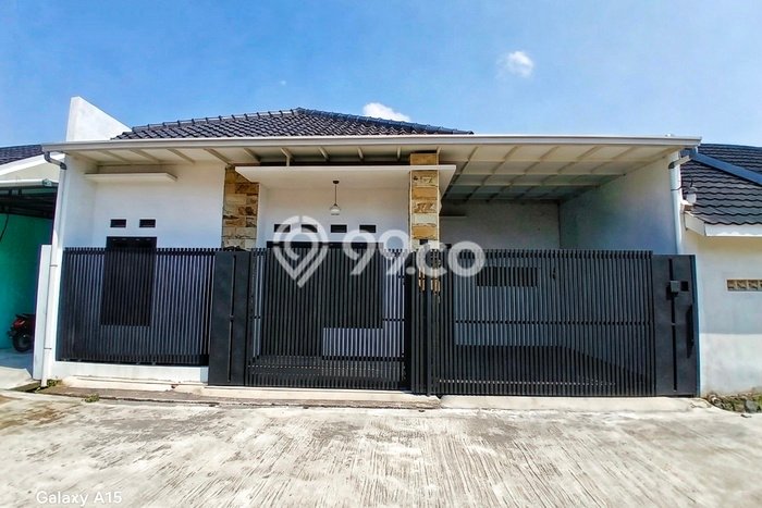 Jual Rumah Murah Meriah Jaten Punya 2 Kamar & LT 67m2 Jual Rumah Murah Meriah Jaten Punya 2 Kamar & LT 67m2