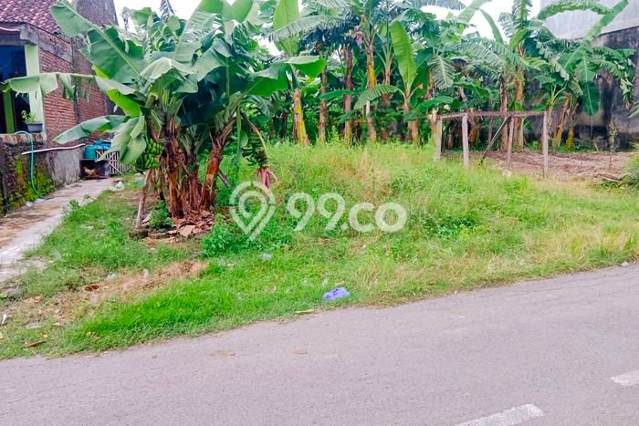 Kavling Tanah Dijual di Colomadu, Karanganyar, Luas 228m2 Area Strategis Kavling Tanah Dijual di Colomadu, Karanganyar, Luas 228m2 Area Strategis