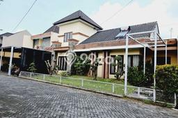 Jual Rumah Mewah Megah Dengan View Cantik di Gentan, Sukoharjo Jual Rumah Mewah Megah Dengan View Cantik di Gentan, Sukoharjo