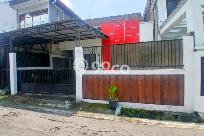 Rumah Cantik Siap Pakai Di Banjarsari Luas 150m2 Lokasi Strategis Rumah Cantik Siap Pakai Di Banjarsari Luas 150m2 Lokasi Strategis
