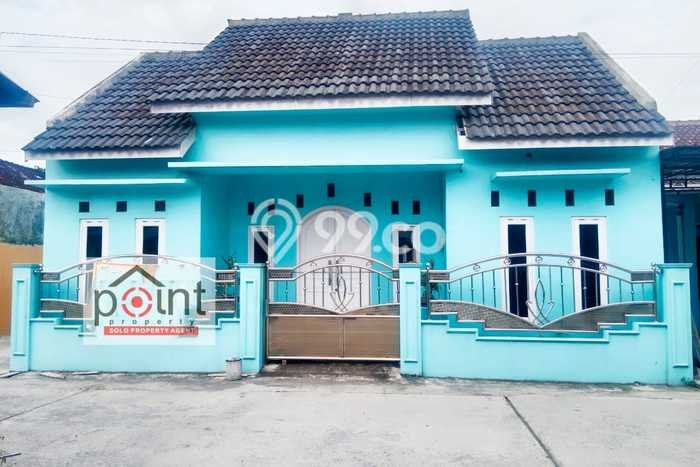 For Sale Rumah 4 Kamar Lokasi Ideal Nyaman dan Strategis di Kartasura For Sale Rumah 4 Kamar Lokasi Ideal Nyaman dan Strategis di Kartasura