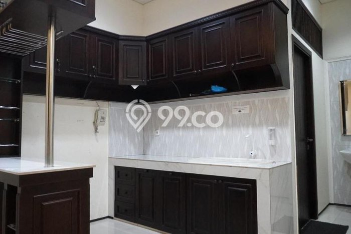 Kantor Dijual di Prime Area Jakarta Selatan Luas 1200m2 Kantor Dijual di Prime Area Jakarta Selatan Luas 1200m2