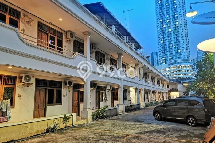 Komersial Bagus Dijual LB 1000m2 Lokasi Strategis Jakarta Selatan Area Cocok untuk Bisnis Komersial Bagus Dijual LB 1000m2 Lokasi Strategis Jakarta Selatan Area Cocok untuk Bisnis
