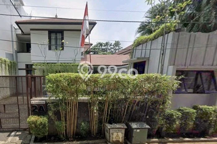 Hunian Strategis Dikontrakkan 4 Kamar di Menteng Bisa Nego Hunian Strategis Dikontrakkan 4 Kamar di Menteng Bisa Nego