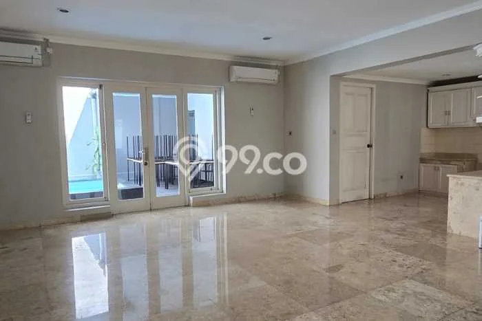 Hunian Modern Disewakan 5 Kamar di Menteng Boleh Nego Hunian Modern Disewakan 5 Kamar di Menteng Boleh Nego