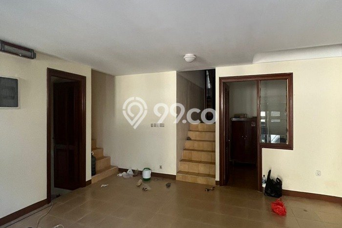 Hunian Modern Dikontrakkan 6 Kamar di Kebayoran Baru Bisa Nego Hunian Modern Dikontrakkan 6 Kamar di Kebayoran Baru Bisa Nego