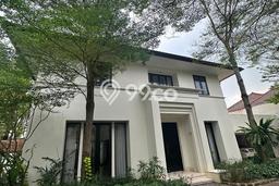 Hunian Bagus Disewakan di Kemang, Jakarta Selatan LT 800m2, LB 600m2 Hunian Bagus Disewakan di Kemang, Jakarta Selatan LT 800m2, LB 600m2