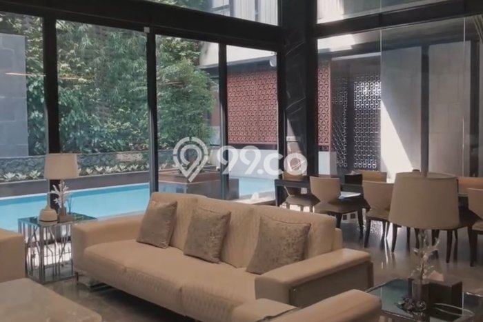 Rumah Elit Modern Siap Huni di Pantai Indah Kapuk Jakarta Utara Rumah Elit Modern Siap Huni di Pantai Indah Kapuk Jakarta Utara