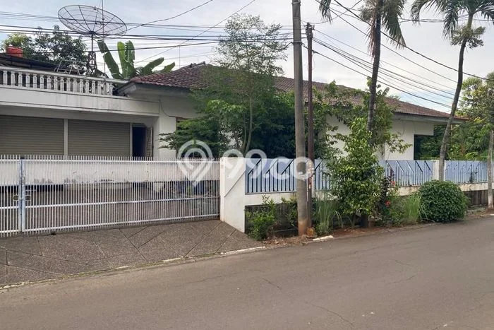 Rumah Luxury Modern Tanpa Renovasi di Puri Indah Jakarta Barat Rumah Luxury Modern Tanpa Renovasi di Puri Indah Jakarta Barat