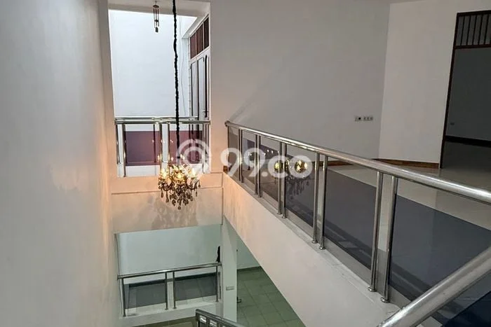 Jual Rumah Mewah Elegan Dengan View Eksklusif di Sunter, Jakarta Utara Jual Rumah Mewah Elegan Dengan View Eksklusif di Sunter, Jakarta Utara