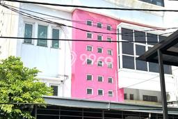 Ready to Use! Luxury House LT 140m2 Desain Elegan di Sunter Ready to Use! Luxury House LT 140m2 Desain Elegan di Sunter