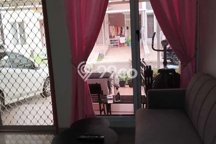Rumah Minimalis 3 KT di Gading Serpong Tangerang Semi Furnished Rumah Minimalis 3 KT di Gading Serpong Tangerang Semi Furnished