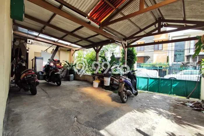 Hunian Mewah Dijual LT 167m2 di Coblong, Bandung Hunian Mewah Dijual LT 167m2 di Coblong, Bandung