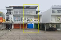 Unit Ruko disewakan di Way Halim Bandar Lampung dengan LT 116m2 / LB 180m2 Unit Ruko disewakan di Way Halim Bandar Lampung dengan LT 116m2 / LB 180m2