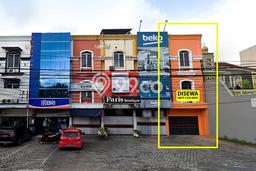 Area Strategis! Disewakan Ruko Lokasi Enggal, Bandar Lampung Cocok untuk Bisnis Area Strategis! Disewakan Ruko Lokasi Enggal, Bandar Lampung Cocok untuk Bisnis