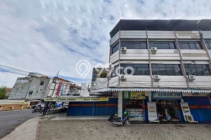 Ruko Dijual di Enggal LT 275m2, LB 400m2 untuk Investasi Ruko Dijual di Enggal LT 275m2, LB 400m2 untuk Investasi