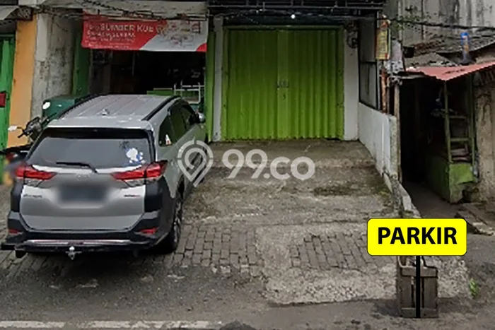 Ruko disewakan di Tanjung Karang Pusat Bandar Lampung dengan luas bangunan 180m2 Ruko disewakan di Tanjung Karang Pusat Bandar Lampung dengan luas bangunan 180m2