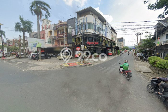 Ruko Dijual Lokasi Emas di Enggal Luas 380m2 Ruko Dijual Lokasi Emas di Enggal Luas 380m2