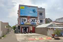 Area Strategis! Disewakan Ruko Lokasi Tanjung Karang Pusat, Bandar Lampung Cocok untuk Bisnis Area Strategis! Disewakan Ruko Lokasi Tanjung Karang Pusat, Bandar Lampung Cocok untuk Bisnis