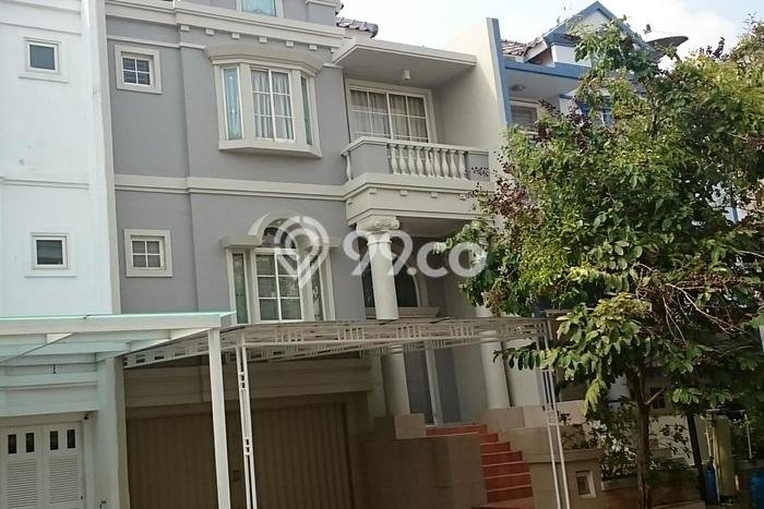 For Sale! Premium House LT 144m2 Desain Elegan di Pantai Indah Kapuk For Sale! Premium House LT 144m2 Desain Elegan di Pantai Indah Kapuk