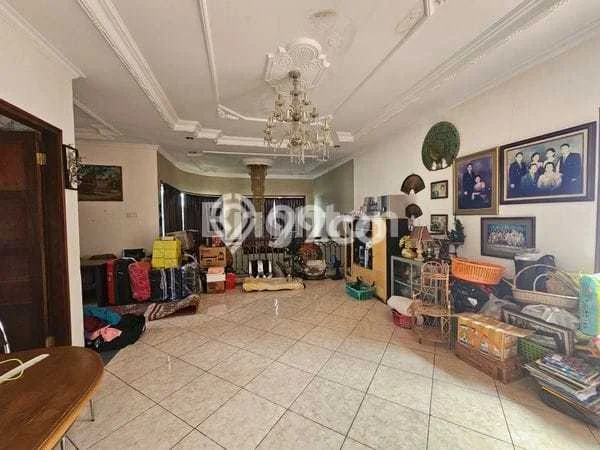 Rumah Mewah LB 300m2 Siap Pakai Desain Elegan di Balikpapan Baru, Balikpapan Rumah Mewah LB 300m2 Siap Pakai Desain Elegan di Balikpapan Baru, Balikpapan