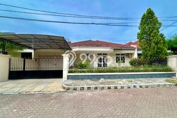 Rumah Luxury Modern Siap Huni di Darmo permai Surabaya Rumah Luxury Modern Siap Huni di Darmo permai Surabaya