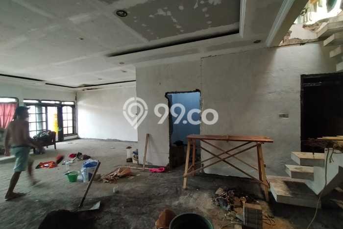 Dijual Cepat Rumah Favorit Siap Huni LB 320m2 di Waru, Sidoarjo Dijual Cepat Rumah Favorit Siap Huni LB 320m2 di Waru, Sidoarjo