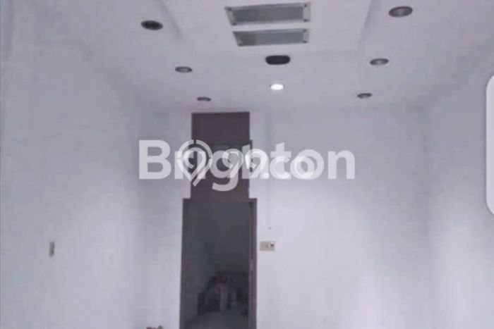 Unit Ruko Dijual di Medan Selayang Medan Luas Tanah 64m2, Luas Bangunan 192m2 Unit Ruko Dijual di Medan Selayang Medan Luas Tanah 64m2, Luas Bangunan 192m2