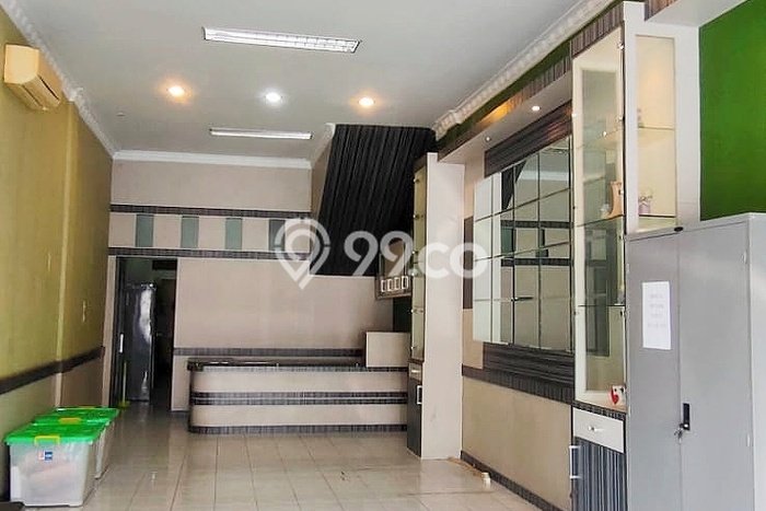 Dijual Ruko Kawasan Medan Baru, Luas 132m², Area Berkembang, Mainroad Dijual Ruko Kawasan Medan Baru, Luas 132m², Area Berkembang, Mainroad