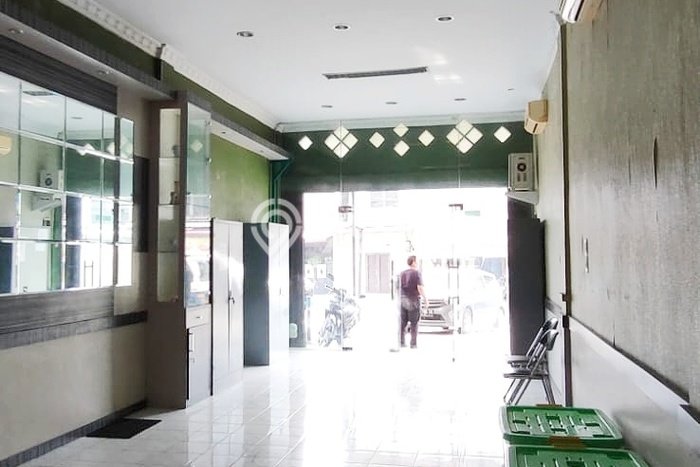 Dijual Ruko Kawasan Medan Baru, Luas 132m², Area Berkembang, Mainroad Dijual Ruko Kawasan Medan Baru, Luas 132m², Area Berkembang, Mainroad