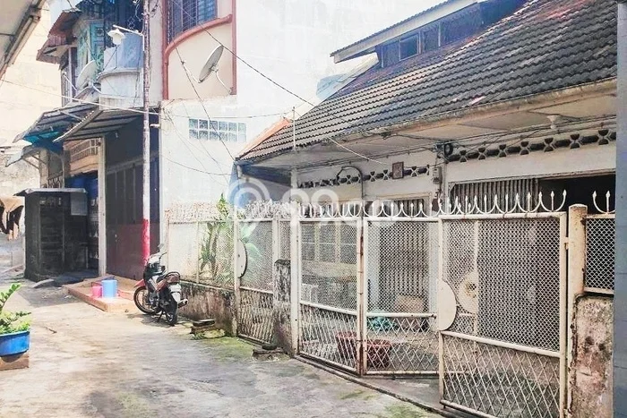 Jual Rumah Favorit Siap Huni LB 158m2 di Medan Kota, Medan Jual Rumah Favorit Siap Huni LB 158m2 di Medan Kota, Medan