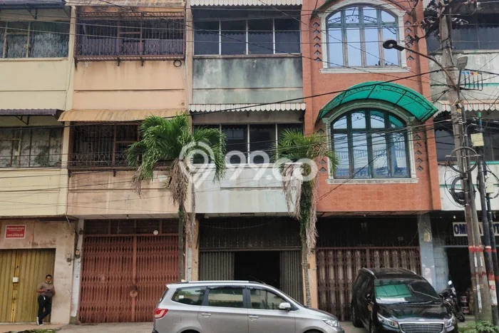 Disewakan Ruko di Medan Area Medan LT 72m2, LB 284m2 Disewakan Ruko di Medan Area Medan LT 72m2, LB 284m2