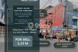 FOR SALE! Ruko di Medan Area Medan, LT 92m2, LB 200m2 FOR SALE! Ruko di Medan Area Medan, LT 92m2, LB 200m2