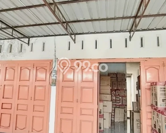 Area Ramai! Ruko Dijual di Medan Petisah untuk Bisnis Luas Bangunan 360m2 Area Ramai! Ruko Dijual di Medan Petisah untuk Bisnis Luas Bangunan 360m2