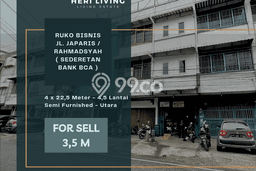 FOR SALE! Ruko di Medan Kota Medan, LT 90m2, LB 296m2 FOR SALE! Ruko di Medan Kota Medan, LT 90m2, LB 296m2