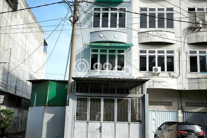 Ruko Paling Dicari LB 192m2 Dijual di Medan Petisah Ruko Paling Dicari LB 192m2 Dijual di Medan Petisah