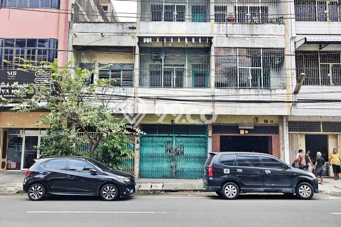 Ruko Bagus LT 80m2 LB 240m2 Dijual di Medan Area Medan Ruko Bagus LT 80m2 LB 240m2 Dijual di Medan Area Medan