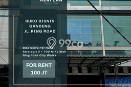 Ruko untuk disewa di Medan Sunggal punya LT 176m2 & LB 192m2 harga sewa kompetitif Ruko untuk disewa di Medan Sunggal punya LT 176m2 & LB 192m2 harga sewa kompetitif