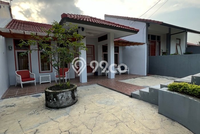 Rumah di Dago, Ready, 3 KM, Dekat Dago, Bandung, Bandung, Luas 600m² LB 400m² Rumah di Dago, Ready, 3 KM, Dekat Dago, Bandung, Bandung, Luas 600m² LB 400m²