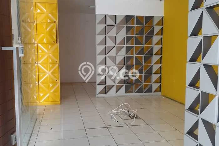 AREA KOMERSIAL! Ruko Disewakan Kawasan Bandung Wetan, Luas 240m2m², Jalan Utama, Ready Bisnis AREA KOMERSIAL! Ruko Disewakan Kawasan Bandung Wetan, Luas 240m2m², Jalan Utama, Ready Bisnis