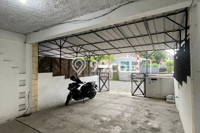 Disewakan! Rumah 2 Kamar Tidur &
1 Kamar Mandi di Turangga, Bandung Disewakan! Rumah 2 Kamar Tidur &
1 Kamar Mandi di Turangga, Bandung