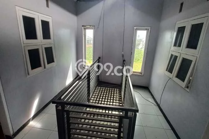 Rumah Terawat area Garut Kota, Garut, LT 150m², LB 192m² Rumah Terawat area Garut Kota, Garut, LT 150m², LB 192m²