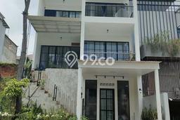 Rumah Luxury Modern Tanpa Renovasi di Resor Dago Pakar Bandung Rumah Luxury Modern Tanpa Renovasi di Resor Dago Pakar Bandung